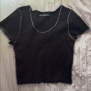 ✰ Brandy Melville McKenna tee ✰